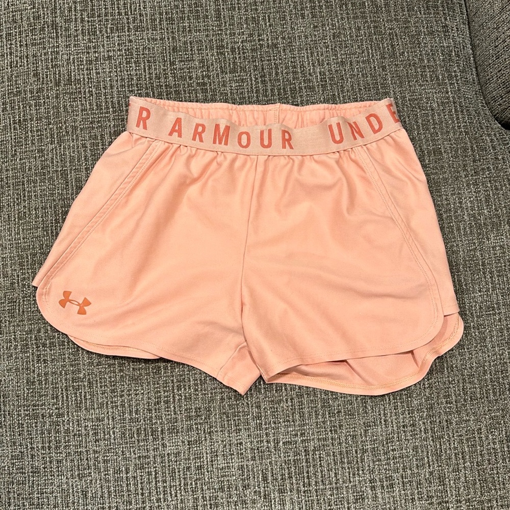 peach under armour gym shorts